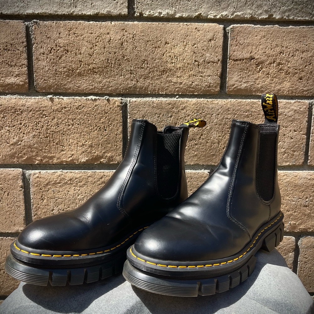 Dr. Martens Black Leather Chelsea Boots
